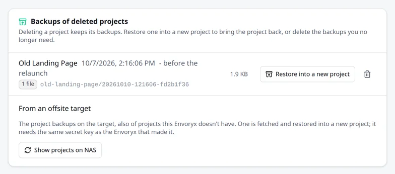 Die Karte Backups gelöschter Projekte mit einem Backup von Old Landing Page und dem Knopf In neues Projekt wiederherstellen, darunter der Teil für ein Offsite-Ziel
