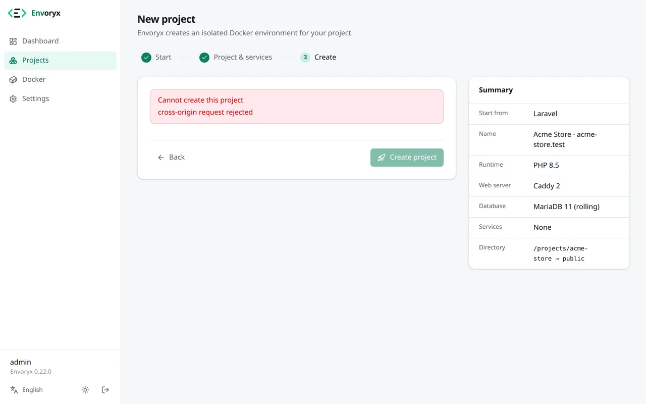 Der Schritt „Erstellen“ für ein Laravel-Projekt: Kennung, Template, Dateien, URL und Netzwerk, darunter die Container mit Images, Ports und Mounts